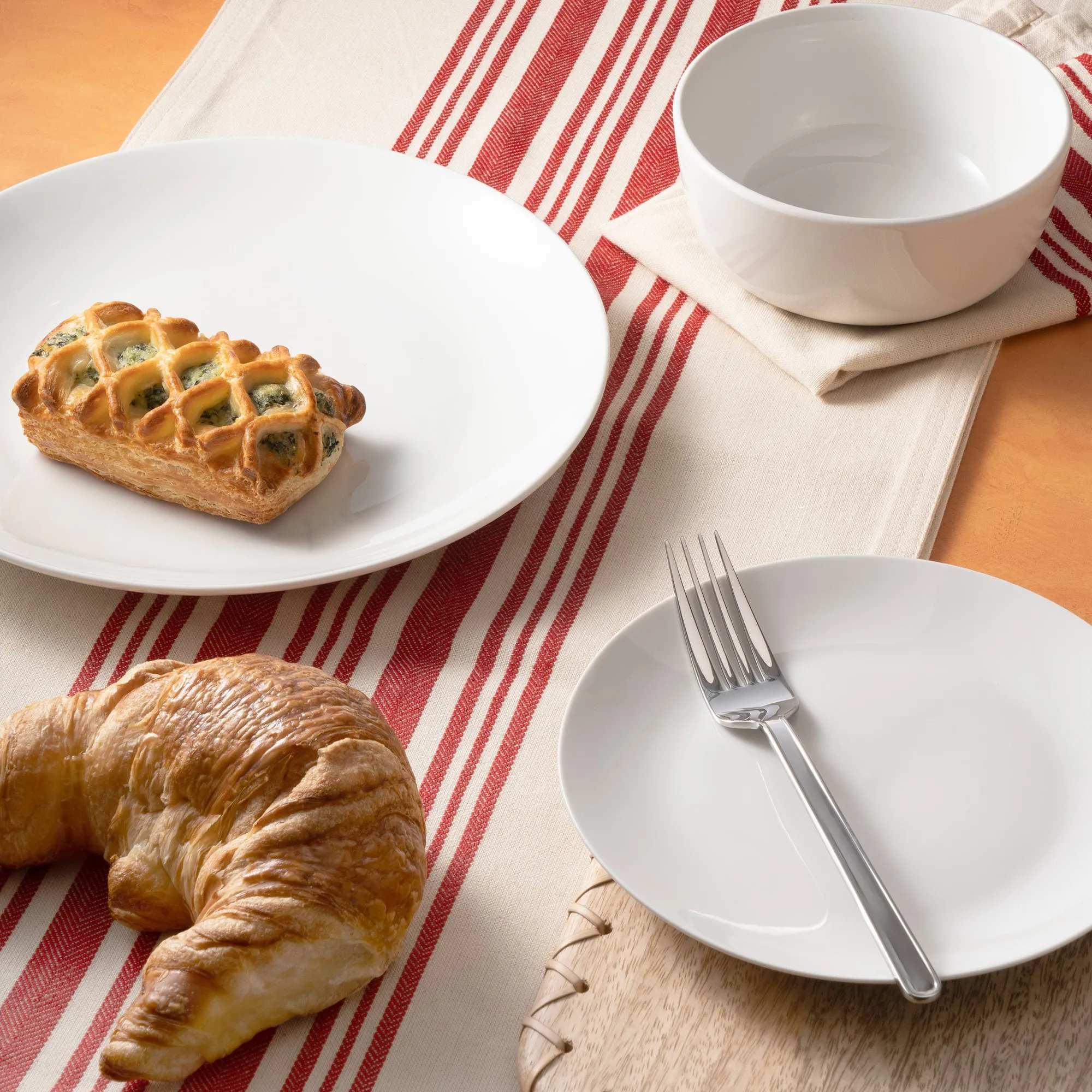 New Godinger Jasmine 12 Piece Dinnerware Set, Service for 4