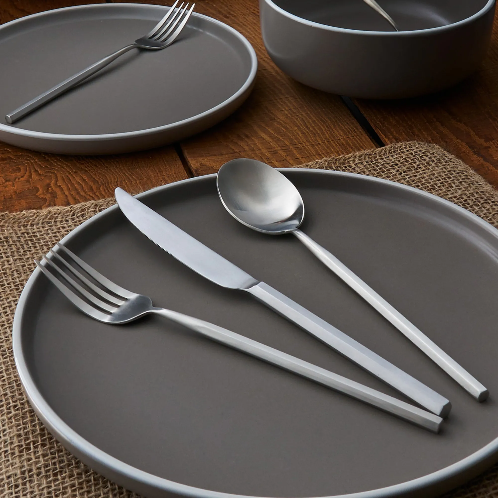 Sale Godinger Sayville Speckled Dovetail Stoneware 12 Piece Dinnerware Set, Service for 4