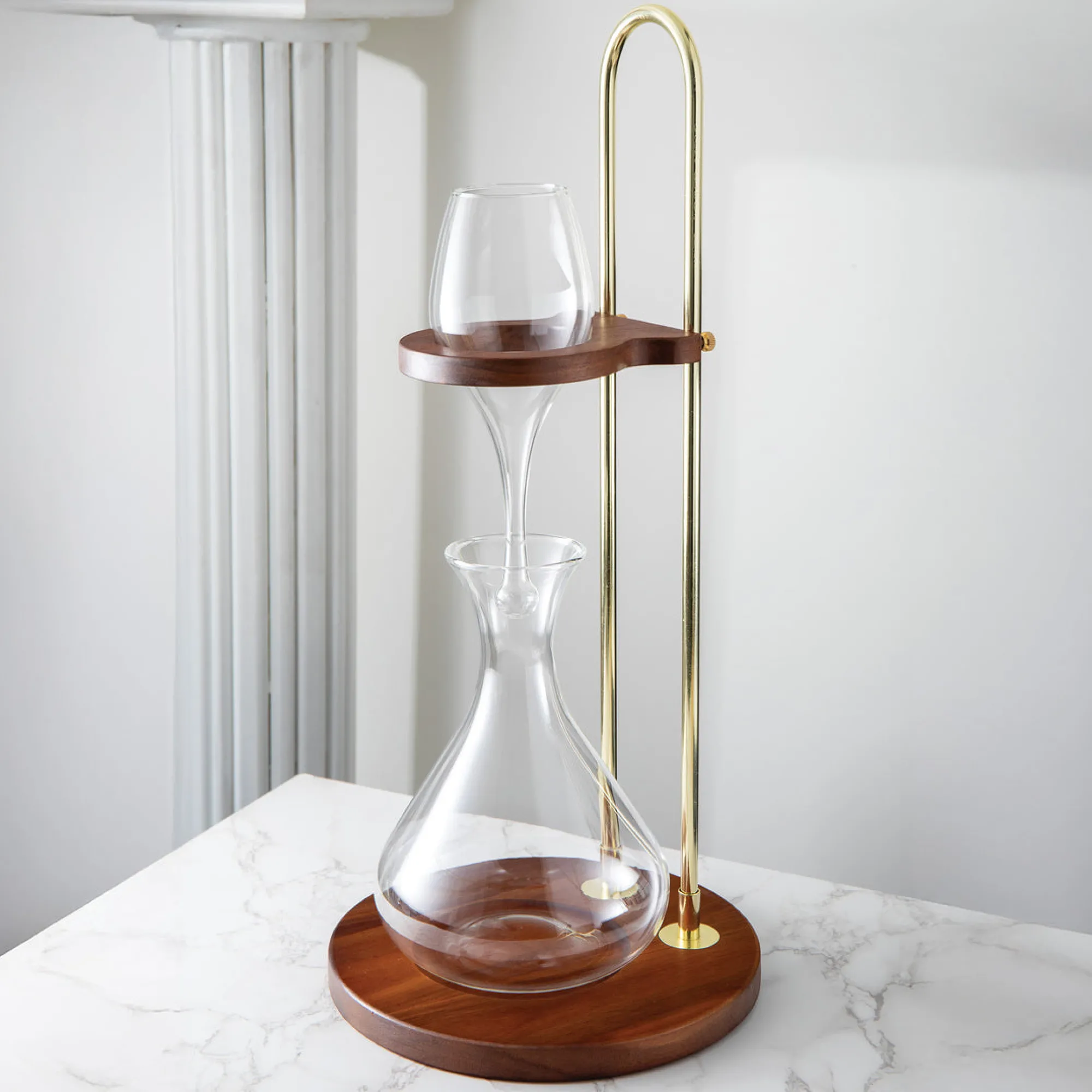 Godinger Somm's Embrace Aerator & Carafe Station
